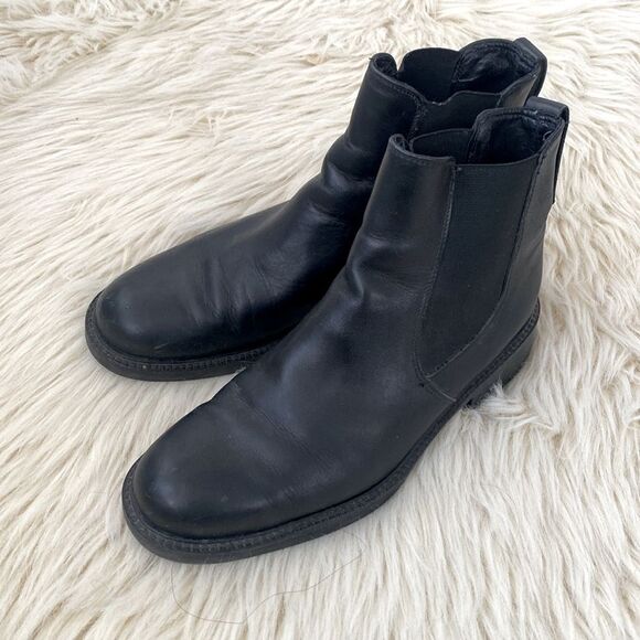 Roots Black Leather Ankle Boots Made in Canada US sz 8 Casual Emo Like New - Picture 4 of 12